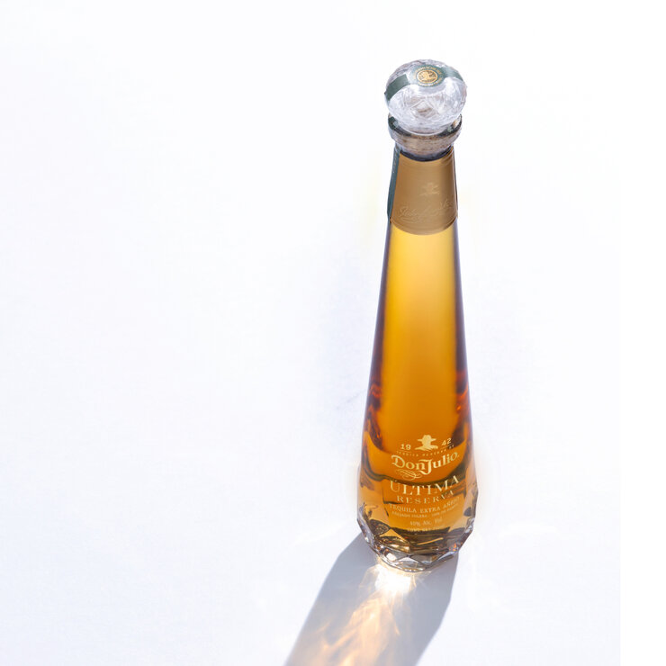 Tequila Don Julio Última Reserva 750ml — Imagen 3 de 4