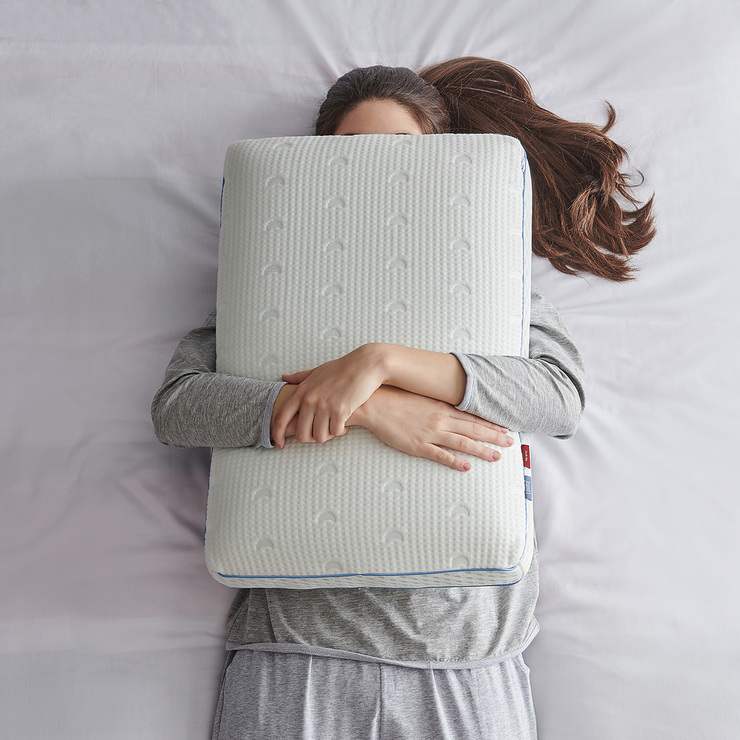 Luuna, Almohada Cool Memory Foam, Tamaño King — Imagen 3 de 4