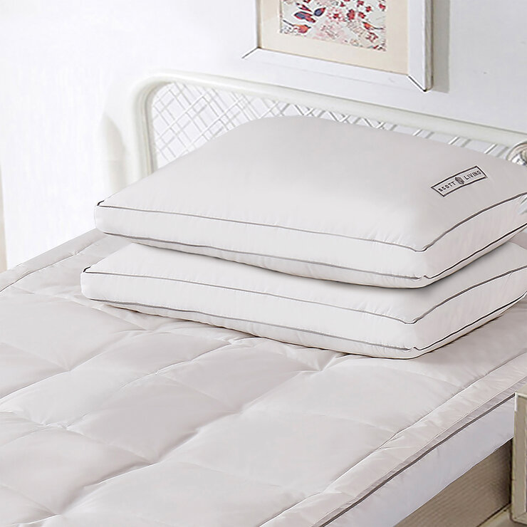 Scott Living® Set de 2 Almohadas de Plumón Alternativo con Tecnología Microban® — Imagen 4 de 4