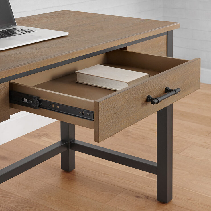 Bayside Furnishings, Escritorio Brockport — Imagen 2 de 4