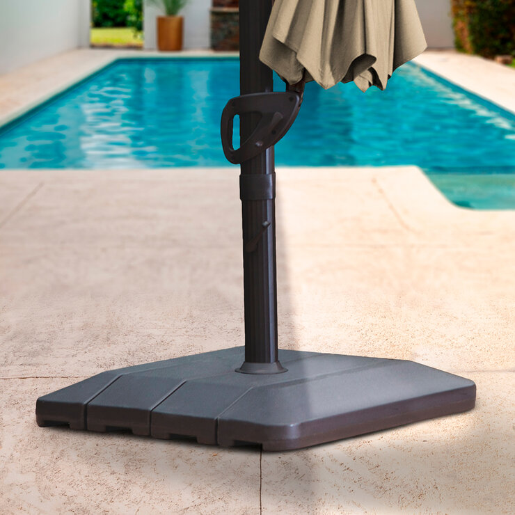 Seasons Sentry, Sombrilla Cuadrada Voladiza Beige de 3.04 m con Base  — Imagen 2 de 4