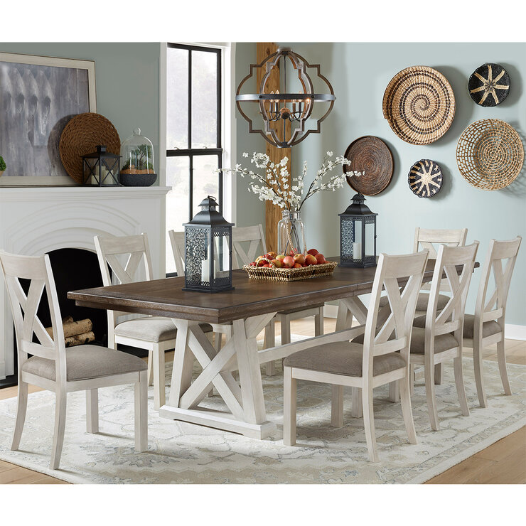 Universal Broadmore Furniture, Juego de Comedor de 9 piezas — Imagen 1 de 4