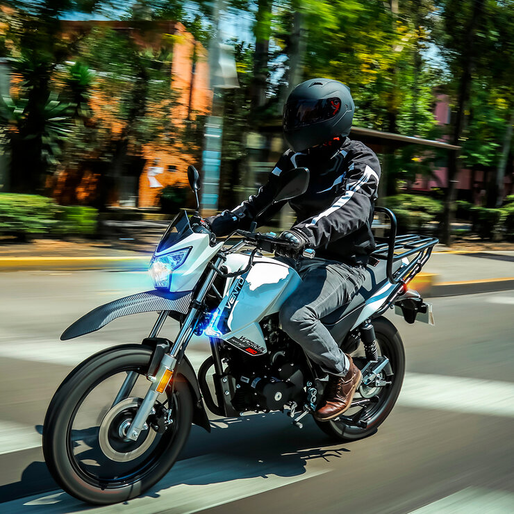 Vento Motocicleta Workman 250cc Blanca — Imagen 1 de 4
