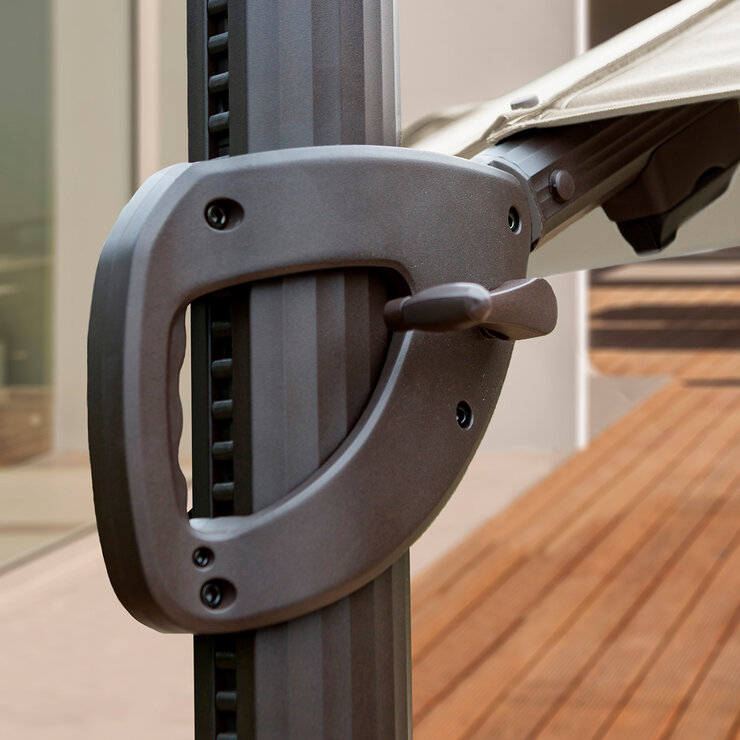 Seasons Sentry, Sombrilla en voladizo de 3.35 m con base y luz LED solar — Imagen 4 de 4