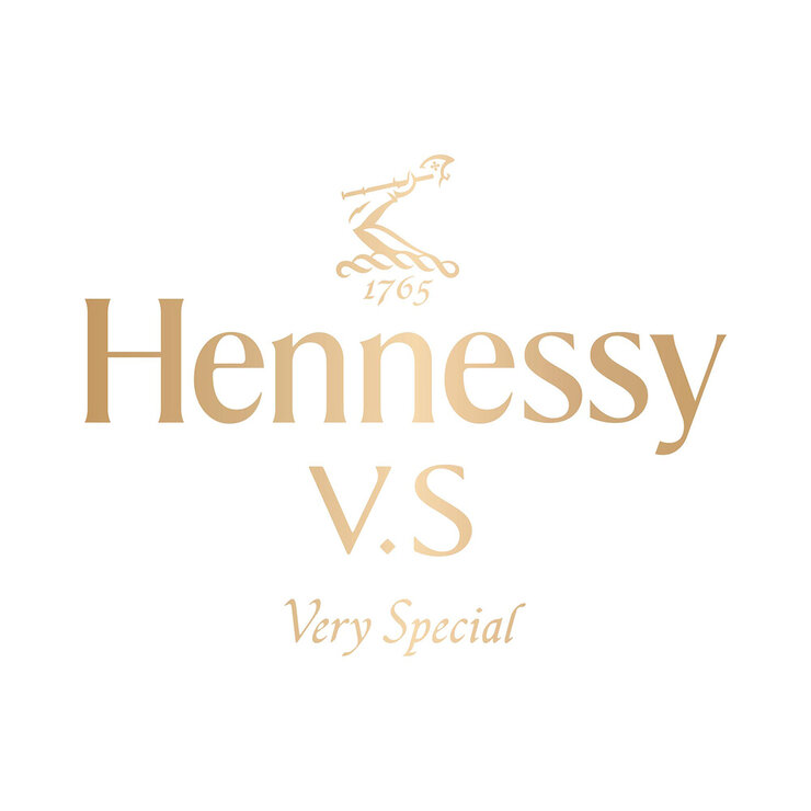 Cognac Hennessy Very Special 700ml + 2 Copas — Imagen 2 de 3