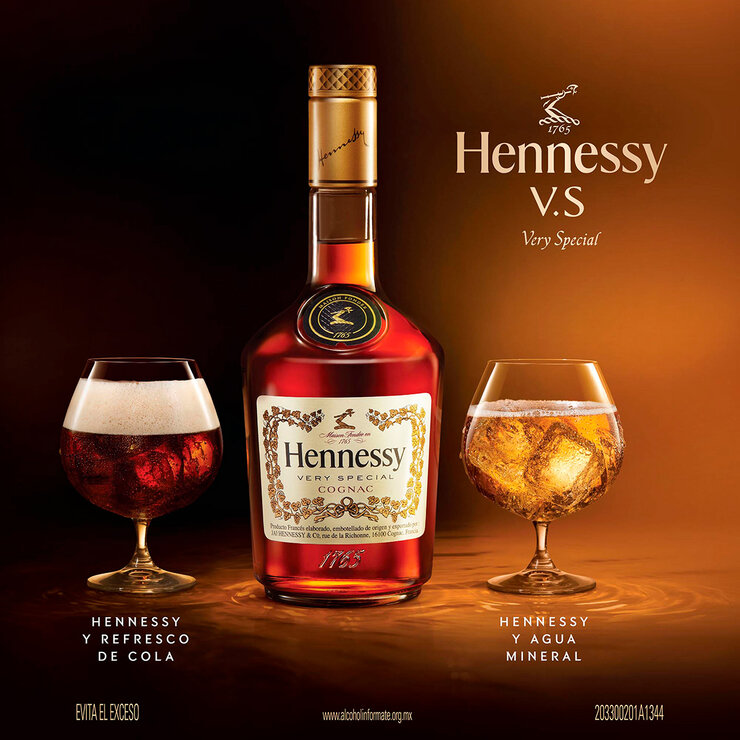 Cognac Hennessy Very Special 700ml + 2 Copas — Imagen 3 de 3
