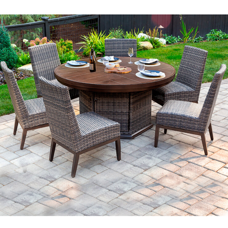 Coronado Casuals, Cabrini Mesa Comedor con Póker de 7 Piezas — Imagen 2 de 4