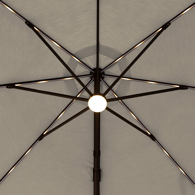 Seasons Sentry, Sombrilla Gris de 3.04 m con Base y Luz LED Solar — Imagen 2 de 4