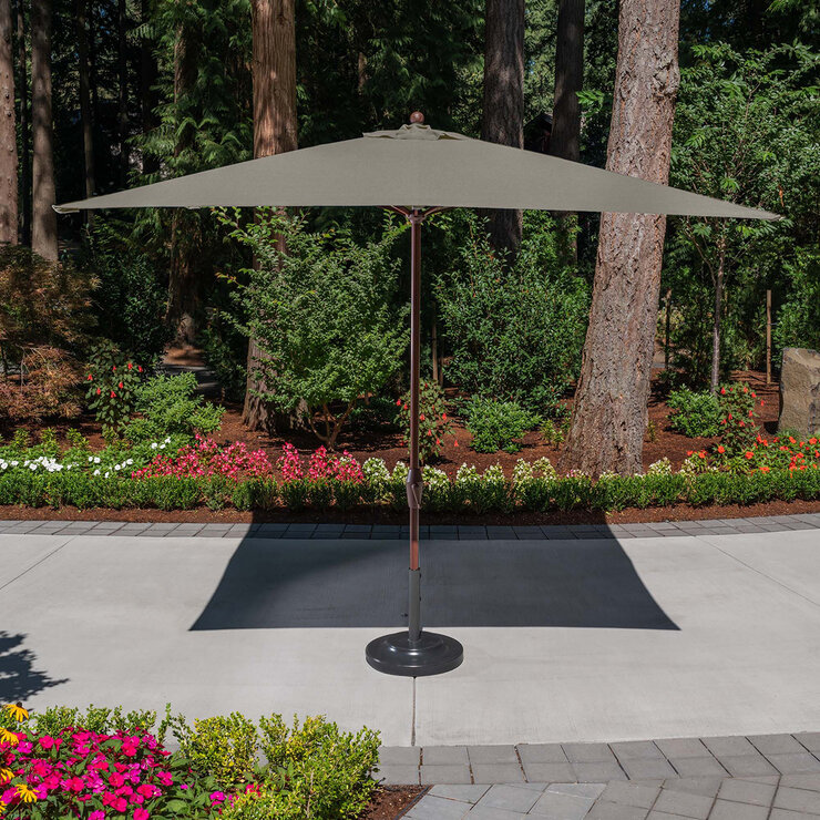 Seasons Sentry, Sombrilla para Jardín de 3.05 m — Imagen 1 de 4