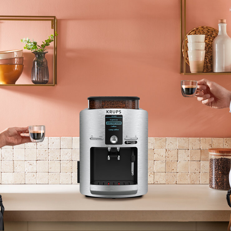 Krups, Máquina De Espresso Súper Automática Plata con Sistema Quattro Force — Imagen 2 de 4