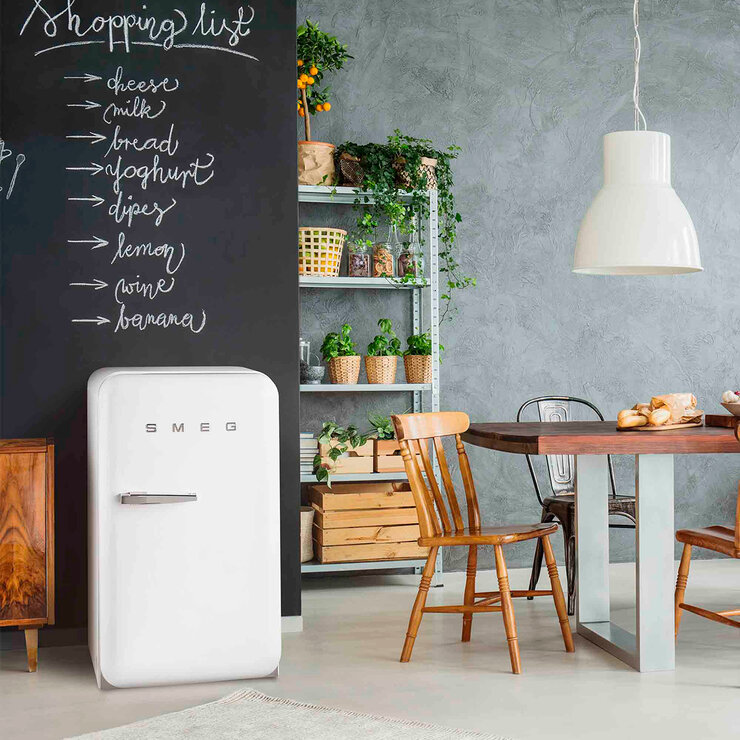 Smeg Frigobar 5´ Blanco — Imagen 2 de 4