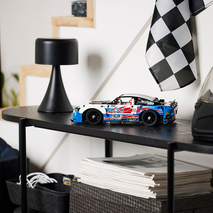 Lego, NASCAR® Next Gen Chevrolet Camaro ZL1 — Imagen 3 de 4