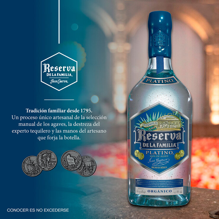 Tequila Reserva de la Familia Platino Orgánico 750ml — Imagen 3 de 4