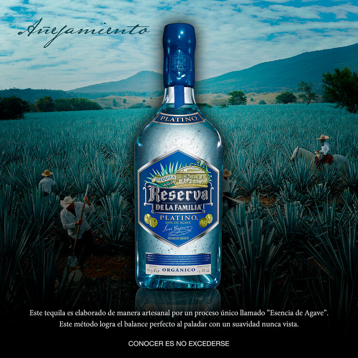 Tequila Reserva de la Familia Platino Orgánico 750ml — Imagen 4 de 4