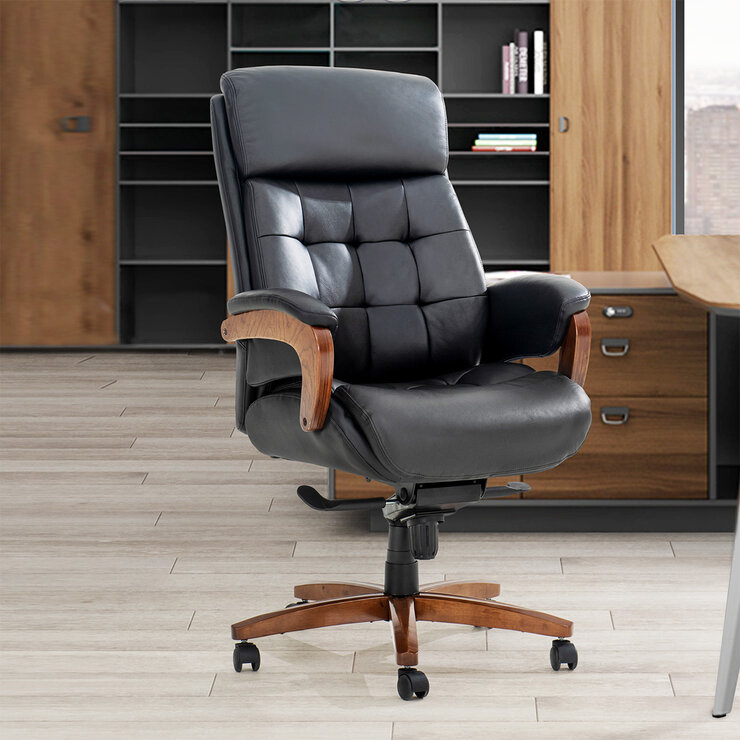 Studio Space, Silla de Oficina Para Ejecutivo en Piel con Respaldo Alto — Imagen 1 de 4