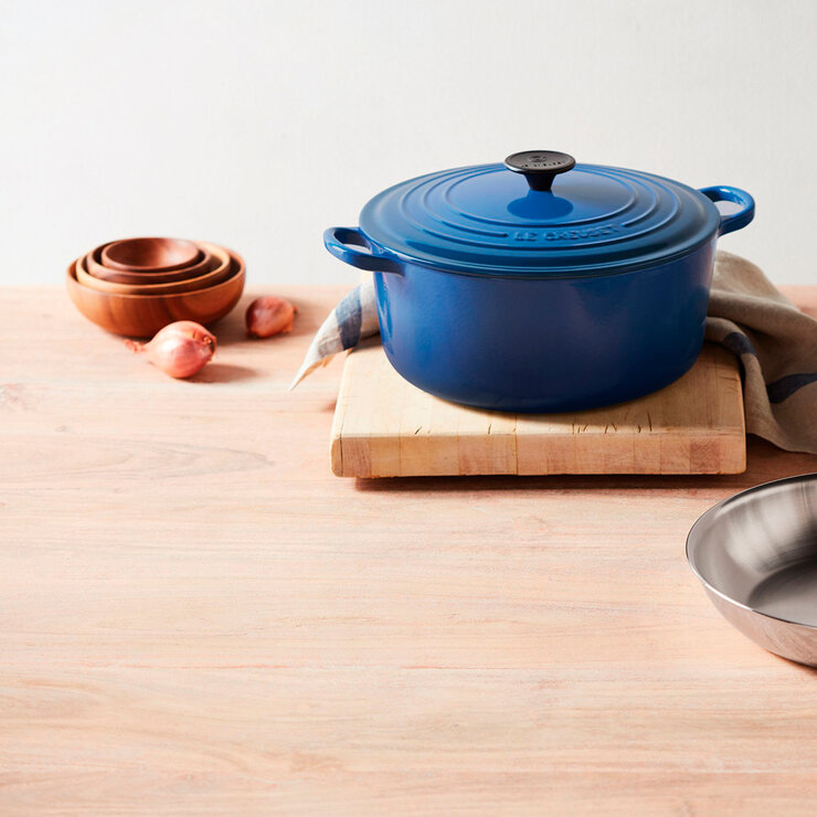 Le Creuset Cacerola Redonda Clásica 20cm — Imagen 1 de 4