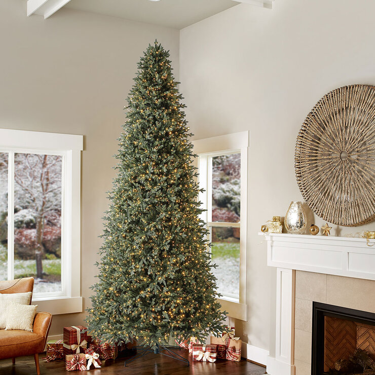 Árbol de Navidad Artificial Pre iluminado con luces Radiant Micro LED 3.6 m Estilo Aspen  — Imagen 1 de 4
