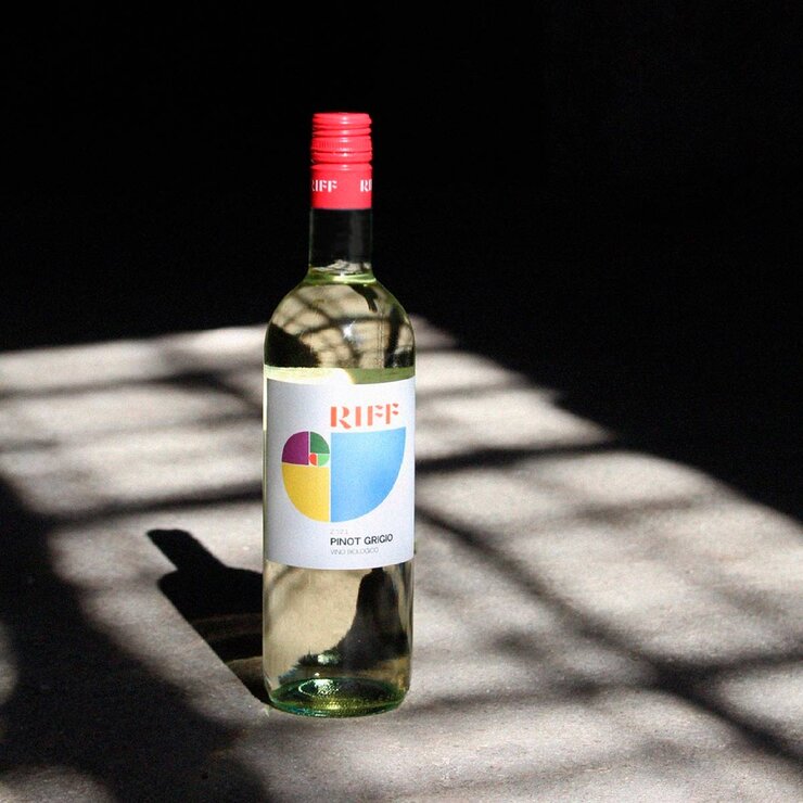 Vino Blanco Riff 6/750 ml — Imagen 3 de 4