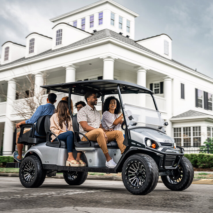 E-Z-GO, Carrito de Golf RXV Express L6 Elite, Varios Colores — Imagen 2 de 4