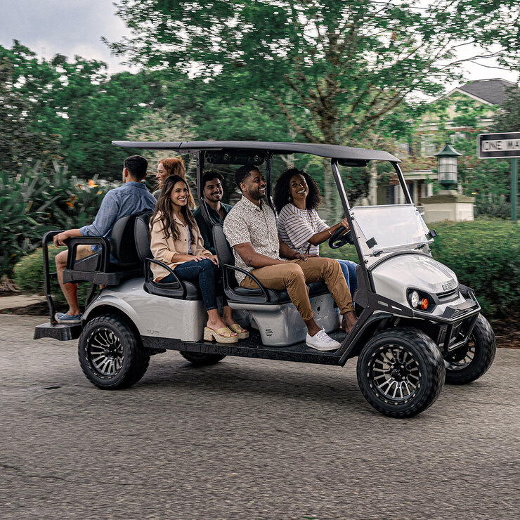 E-Z-GO, Carrito de Golf RXV Express L6 Elite, Varios Colores — Imagen 3 de 4