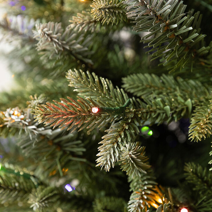 Árbol de Navidad Artificial Estilo Aspen en maceta Pre iluminado con luces Radiant Micro LED de 1.3 m — Imagen 4 de 4