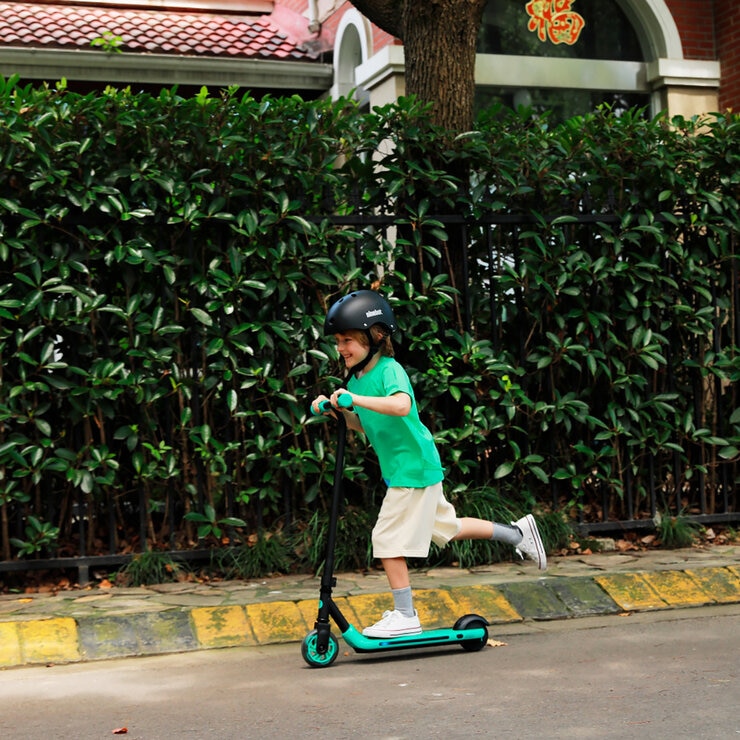 Scooter Infantil Eléctrico Ninebot A6 — Imagen 2 de 4
