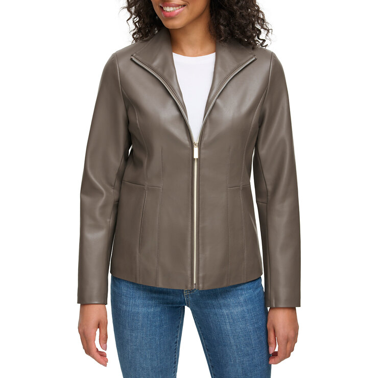Kenneth Cole Chamarra para Dama Varias Tallas y Colores — Imagen 1 de 3