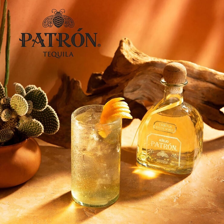 Tequila Patrón Añejo 700ml — Imagen 2 de 4