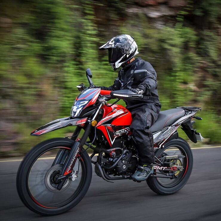 Vento Motocicleta Crossmax 250cc Roja — Imagen 1 de 4