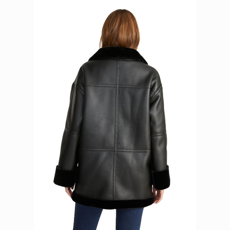 Rebecca Minkoff Chamarra oversize piel sintética para Dama Varias Tallas — Imagen 3 de 3